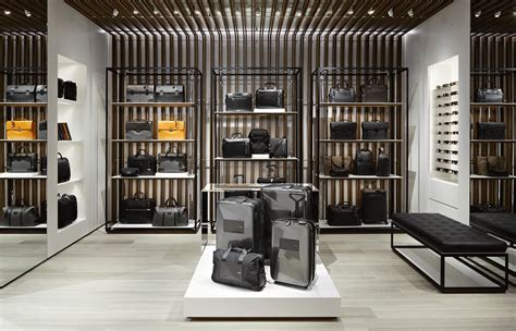 tumi new york.